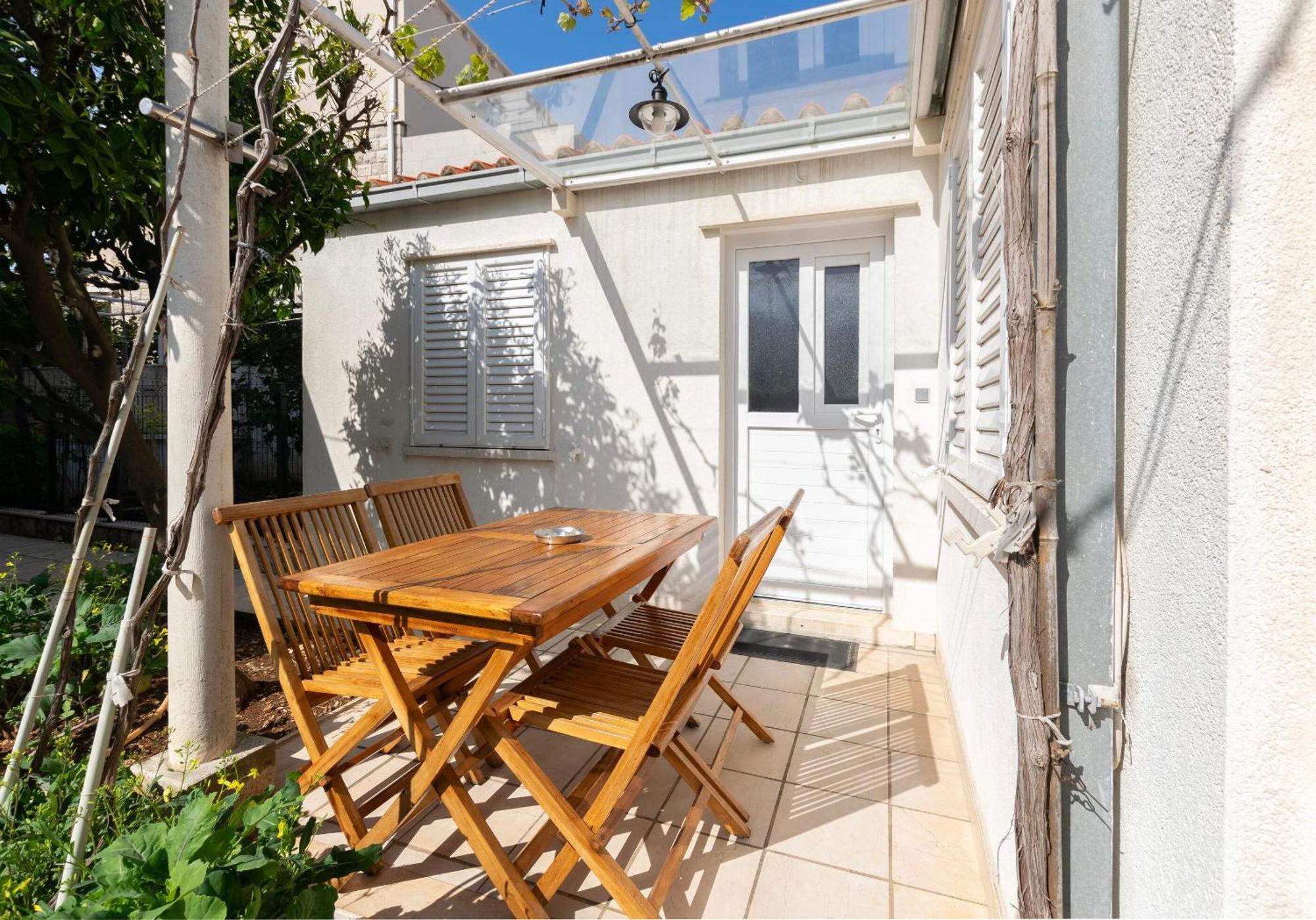 Apartments Pero - Free Parking Dubrovnik Exterior photo
